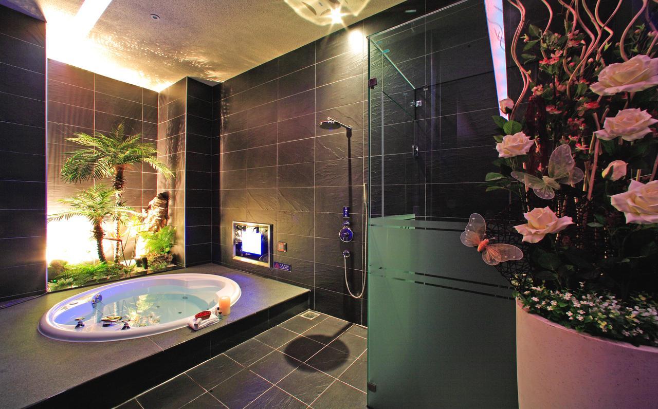 Blue Coast Spa Motel Keelung Exterior foto